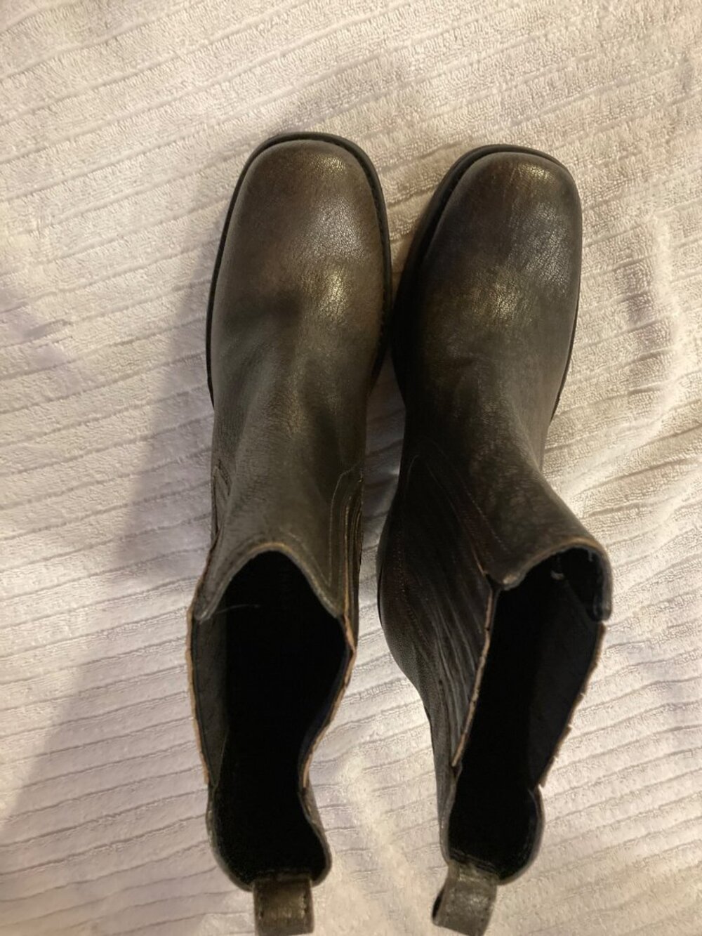 Kenneth Cole New York Women's Chelsea Boot - Size 8 US | 39 EU - Brand New - Picture 6 of 8